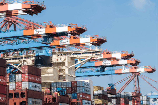 Exporting Makes Women-Owned Businesses Stronger and More Sustainable